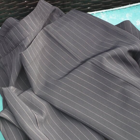 Vintage Pin Stripe Ladies Pants By Wardrobe Essentials - Picture 9 of 9